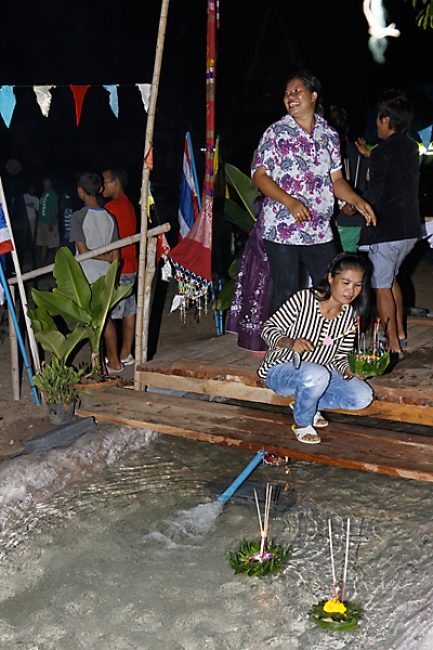 Loi Krathong 2012-056